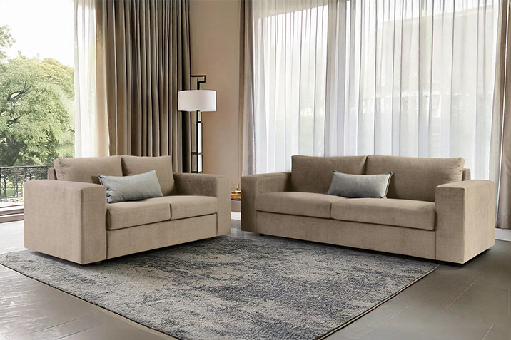 Set of two modern and comfortable sofas in beige tones, ideal for a living room, by CenterHome.