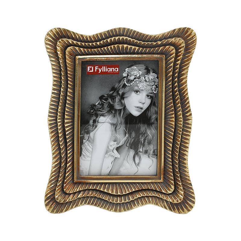 Κορνίζα FL29301 Fylliana Χρυσό χρώμα 15x20εκ. Κορνίζα FL29301 Fylliana Χρυσό χρώμα 15x20εκ.