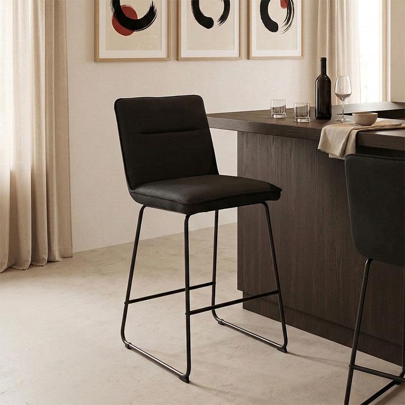 Σκαμπό μπαρ Essential ύφασμα μαύρο-πόδι μαύρο μεταλλικό 53x64.5x107εκ