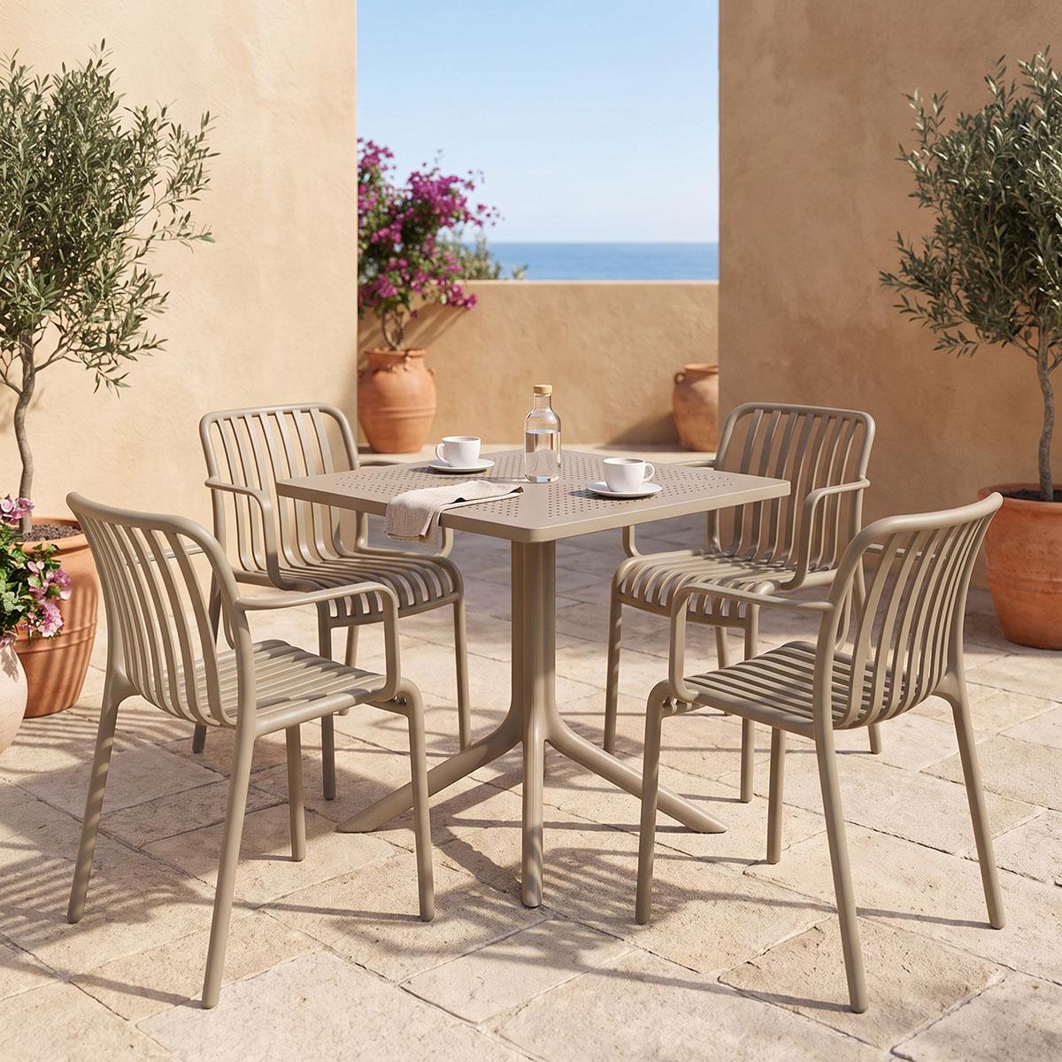 Σετ Τραπεζαρία Κήπου Zoi Groovy 5τεμ. PP σε Cappuccino 80x80x74εκ. Σετ Τραπεζαρία Κήπου Zoi Groovy 5τεμ. PP σε Cappuccino 80x80x74εκ.